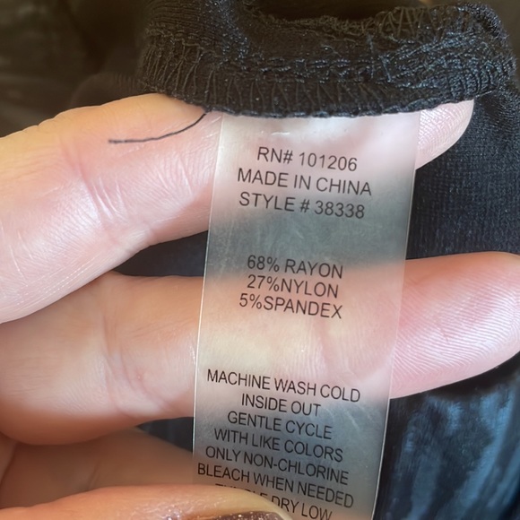 SOFT SURROUNDINGS BLACK ZEBRA PRINT stretch pants leggings - Picture 6 of 6